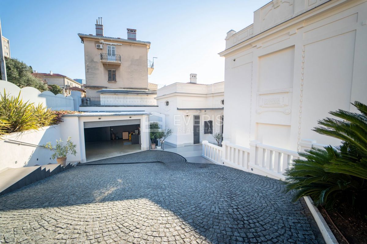 Pećine, Rijeka, 286 m2