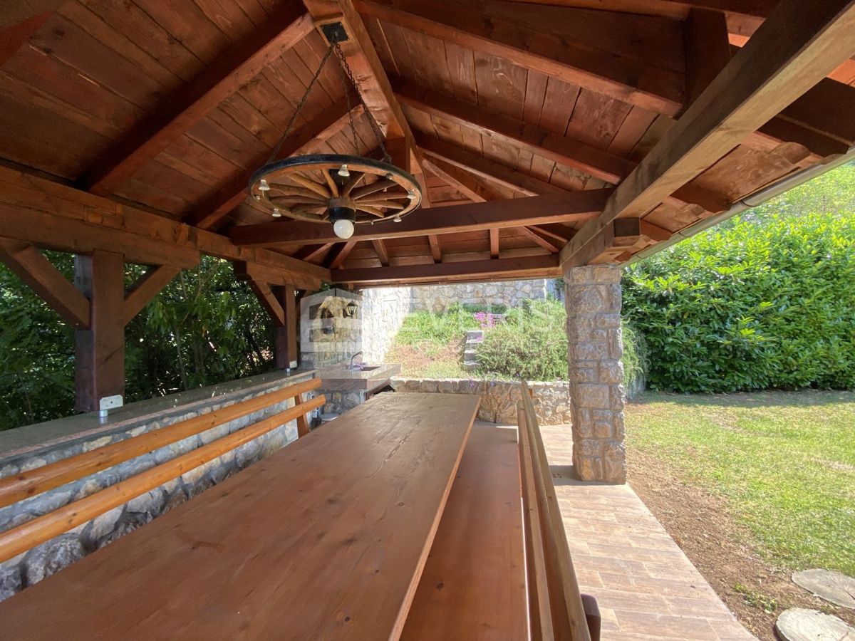 Kantrida, Rijeka, 300m2