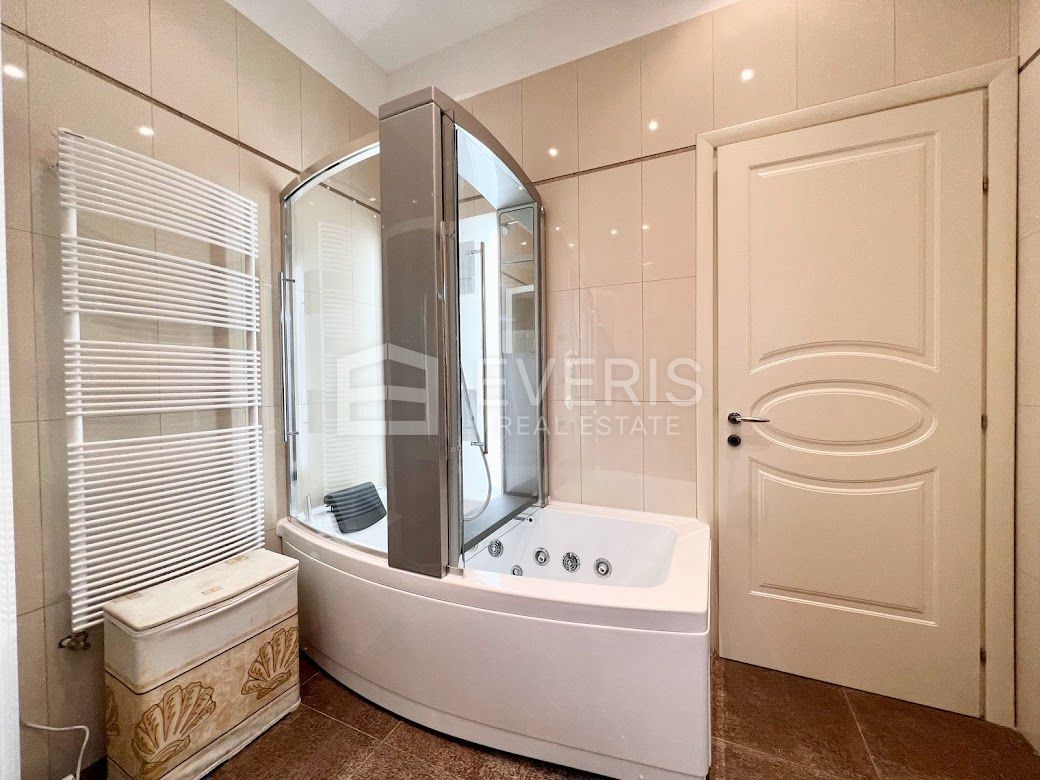 Opatija - Centar, Opatija, 139m2