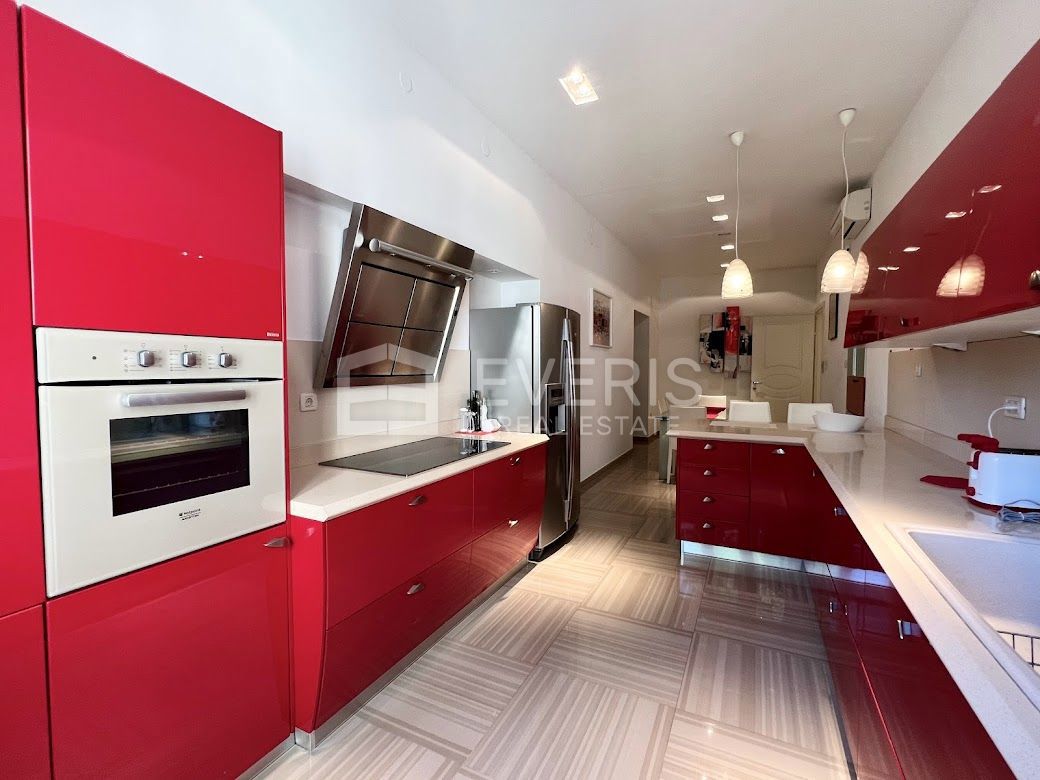 Opatija - Centar, Opatija, 139m2