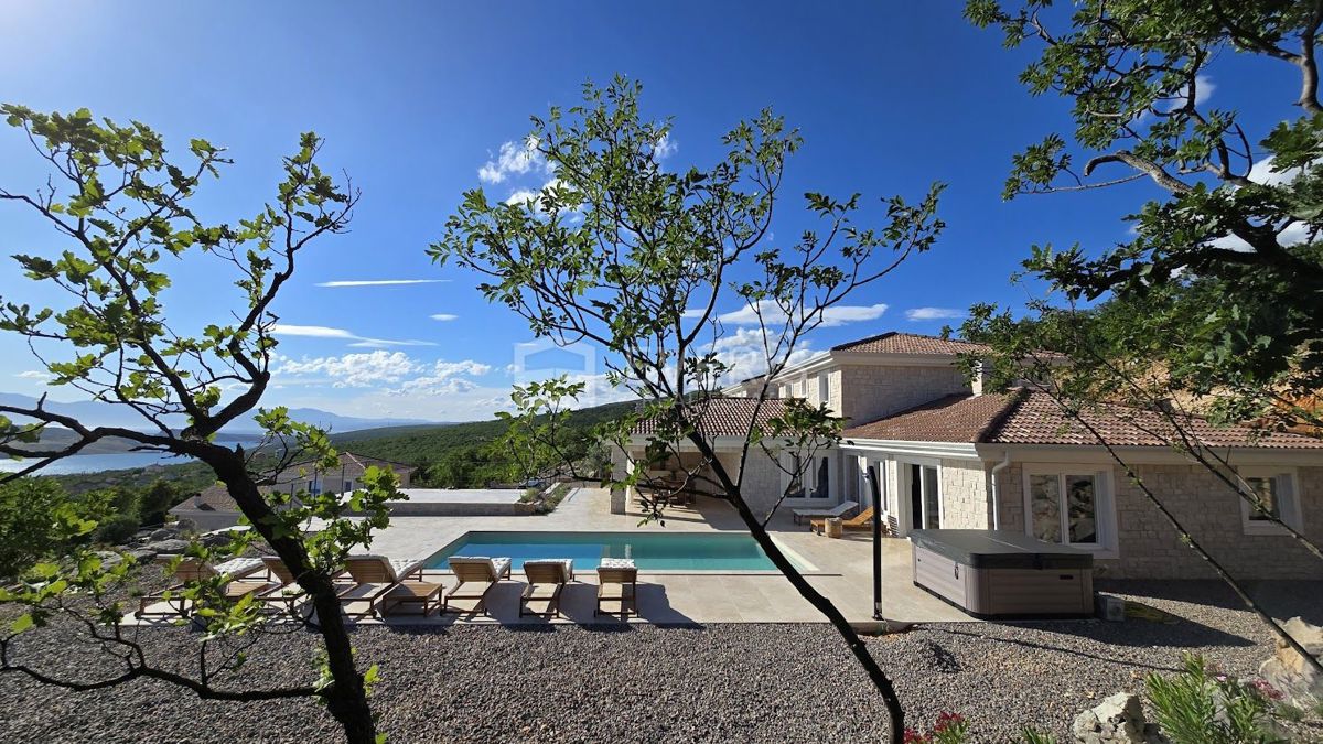 Jadranovo, Crikvenica, 200m2