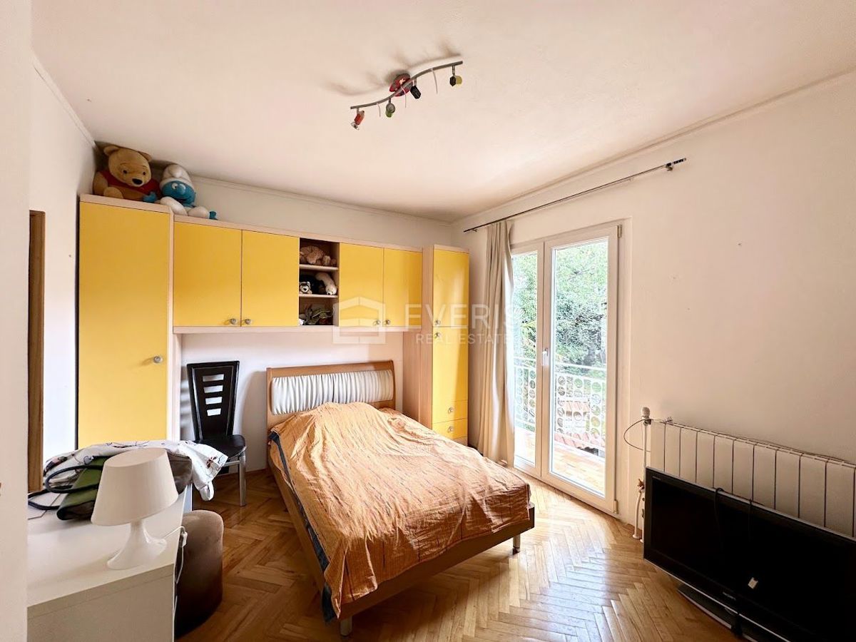 Veprinac, Opatija - Okolica, 180m2