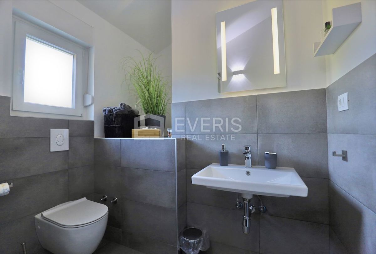 Škurinje, Rijeka, 97,96m2