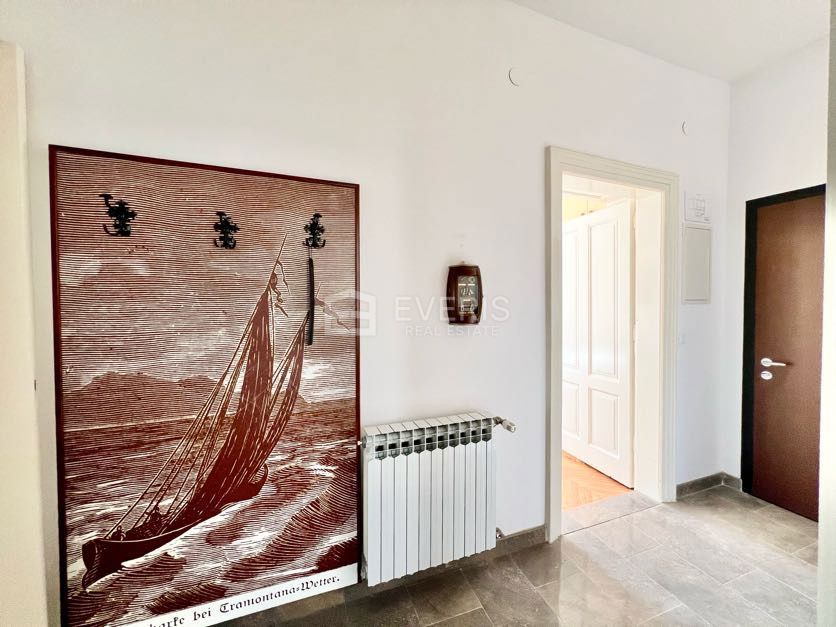 Opatija - Centar, Opatija, 200m2