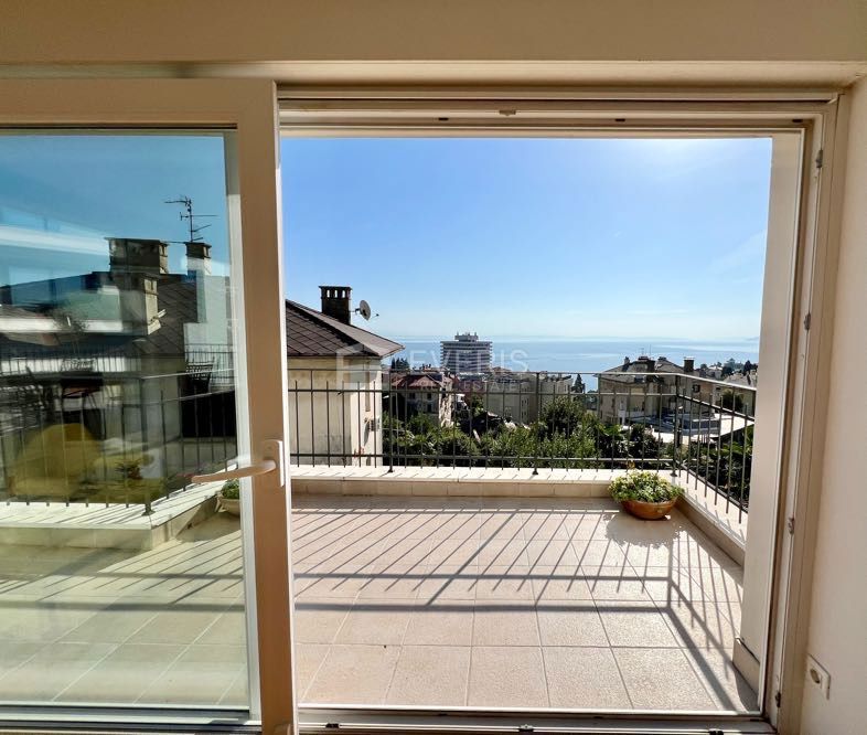 Opatija - Centar, Opatija, 200m2