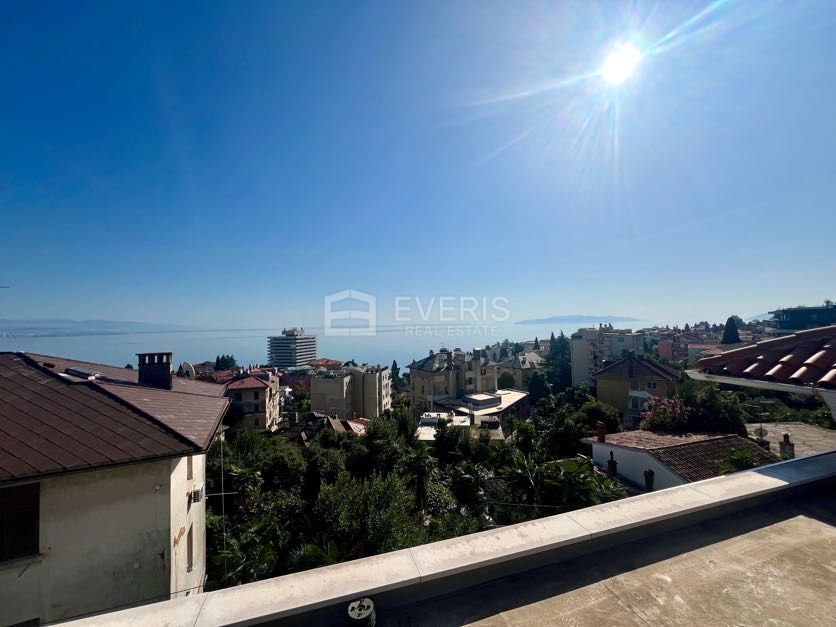 Opatija - Centar, Opatija, 200m2