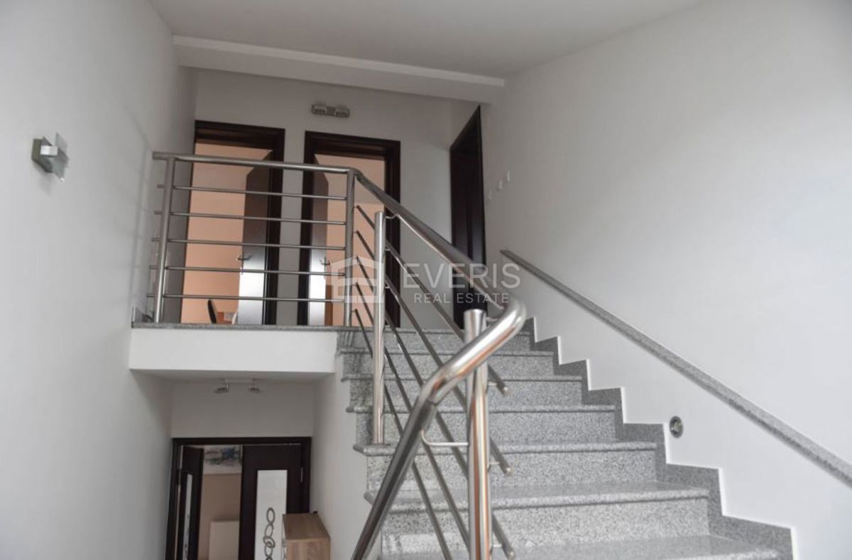 Drenova, Rijeka, 186m2