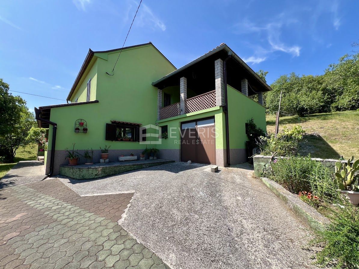 Cernik, Čavle, 320m2