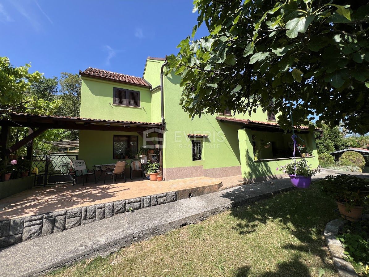 Cernik, Čavle, 320m2