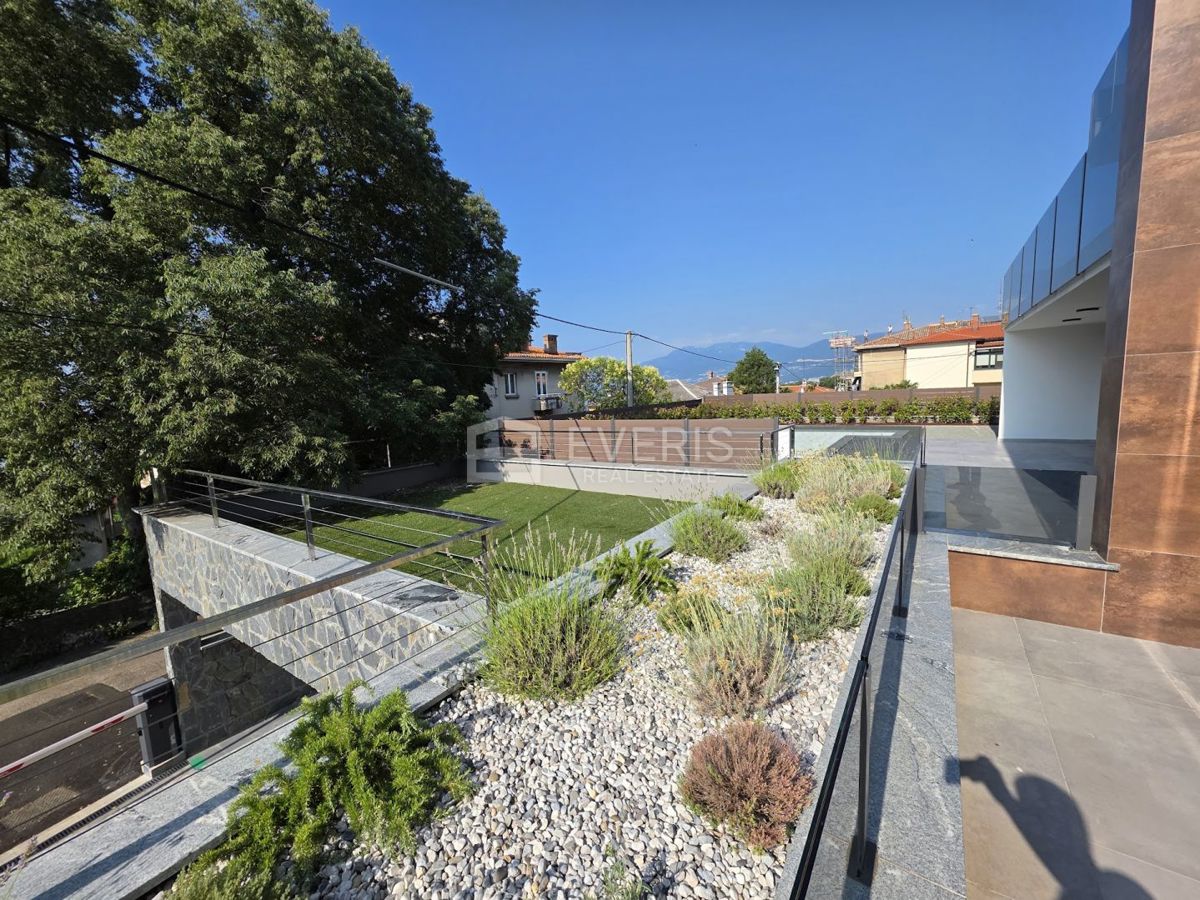 Kantrida, Rijeka, 87m2