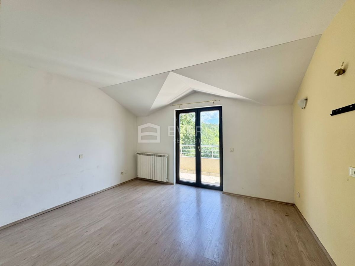 Šapjane, Matulji, 780,39m2