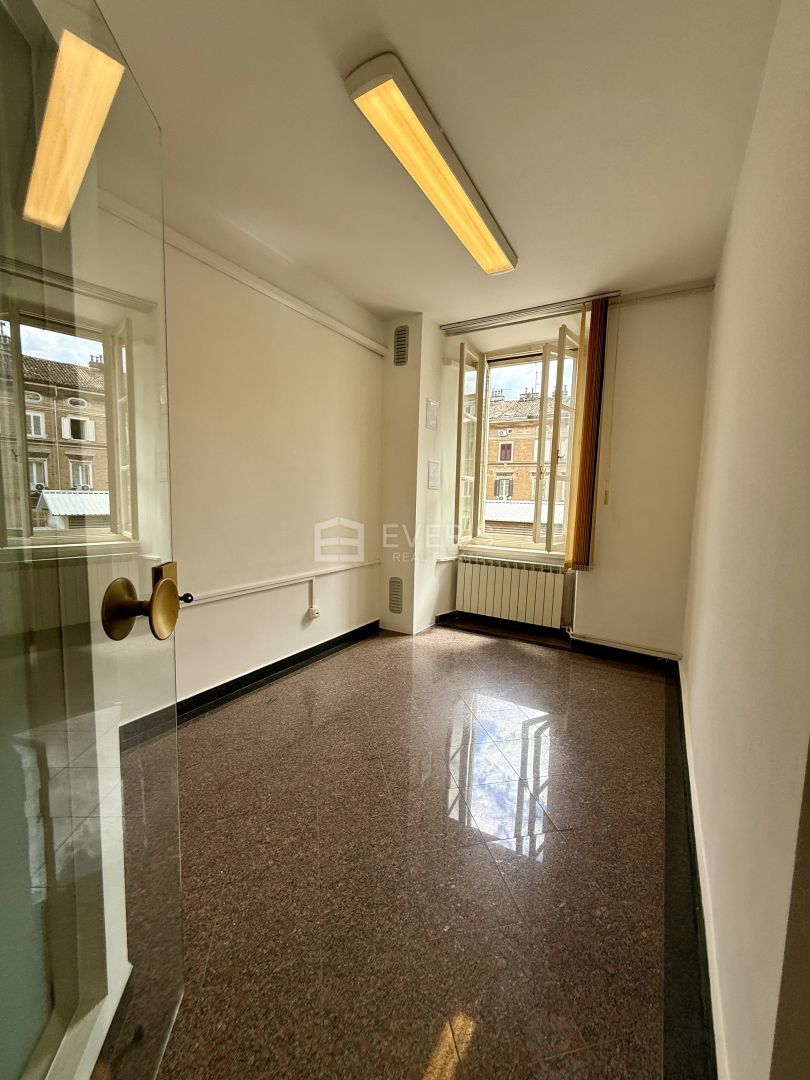 Centar, Rijeka, 110,19m2