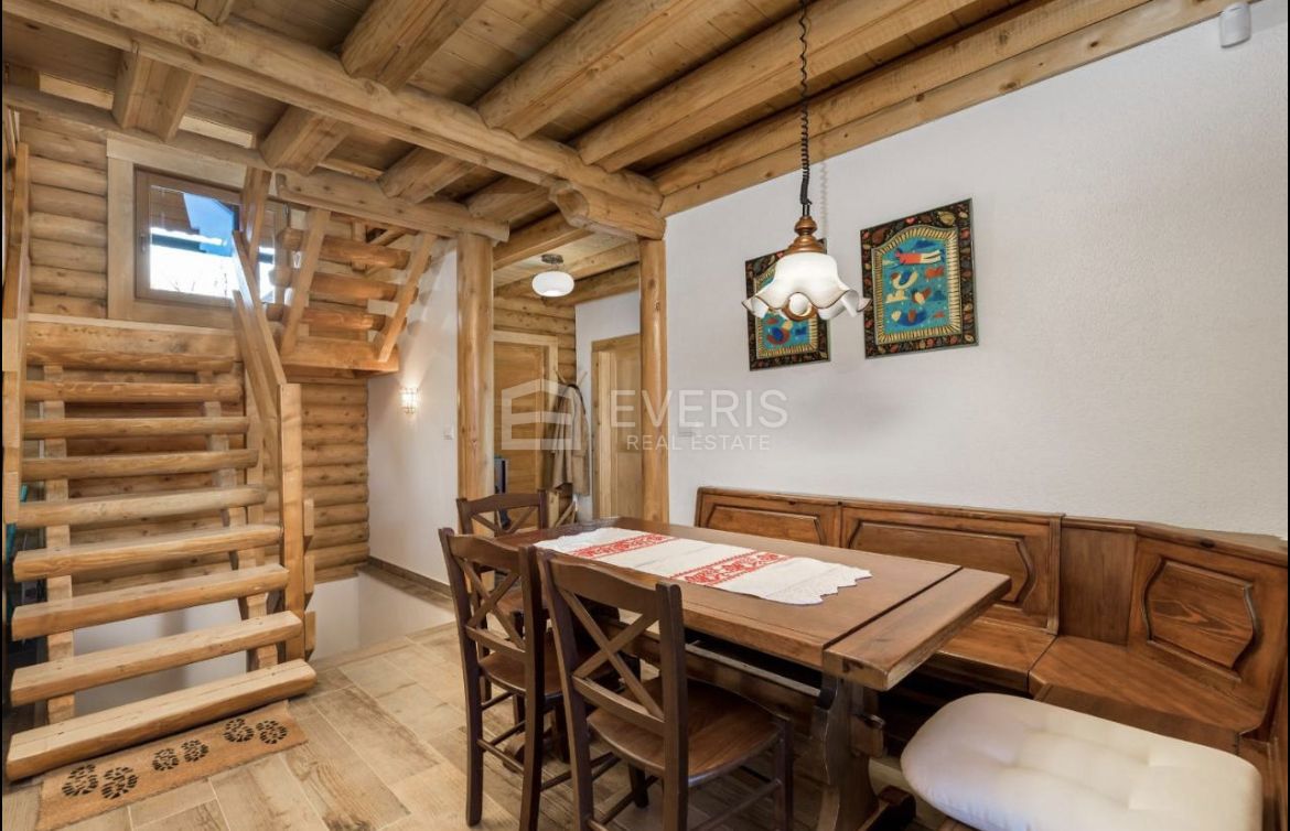 Gornji Turni, Delnice, 207m2