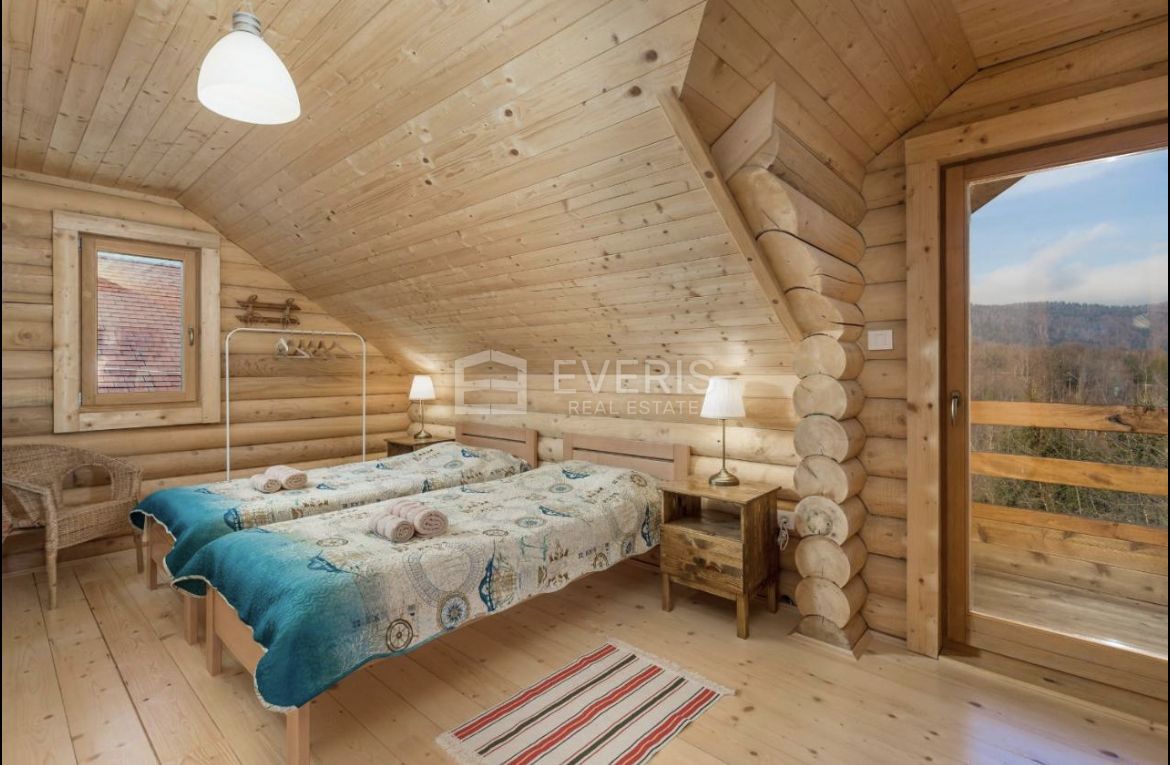 Gornji Turni, Delnice, 207m2