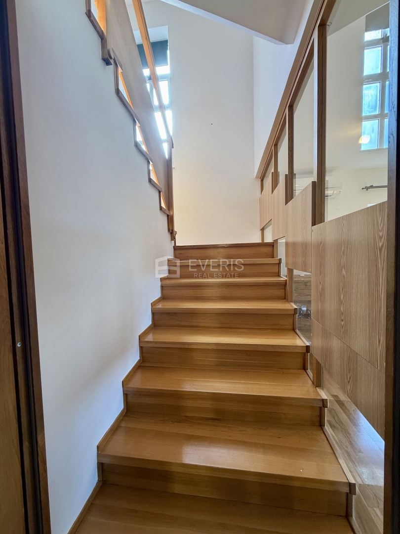 Marinići, Viškovo, 250m2