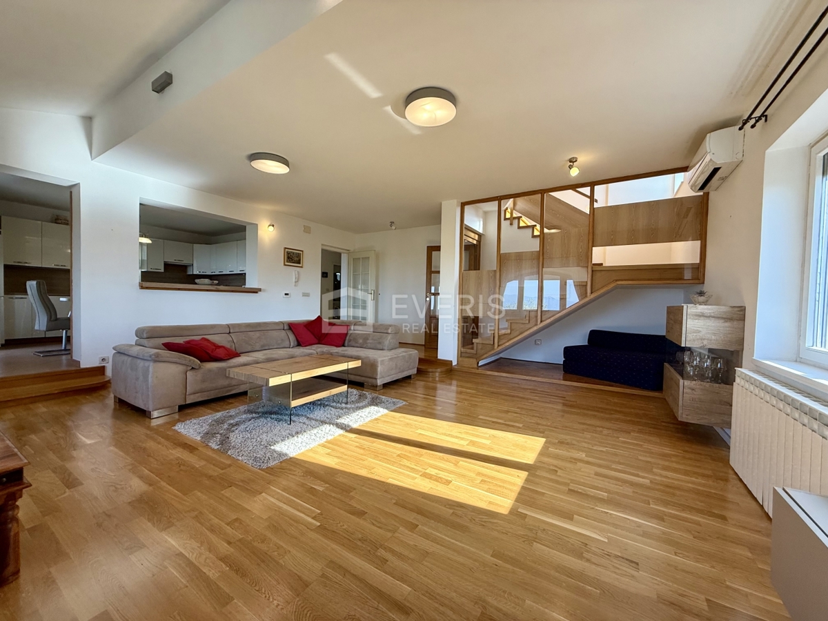 Marinići, Viškovo, 250m2