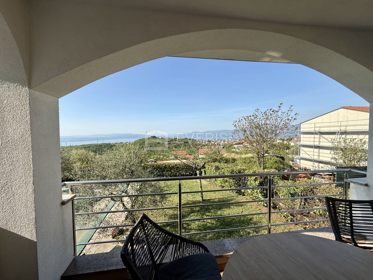 Marinići, Viškovo, 250m2