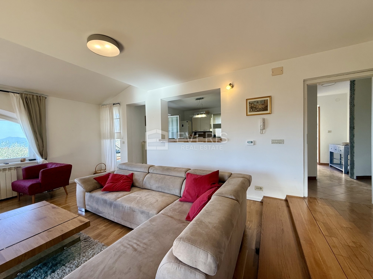 Marinići, Viškovo, 250m2