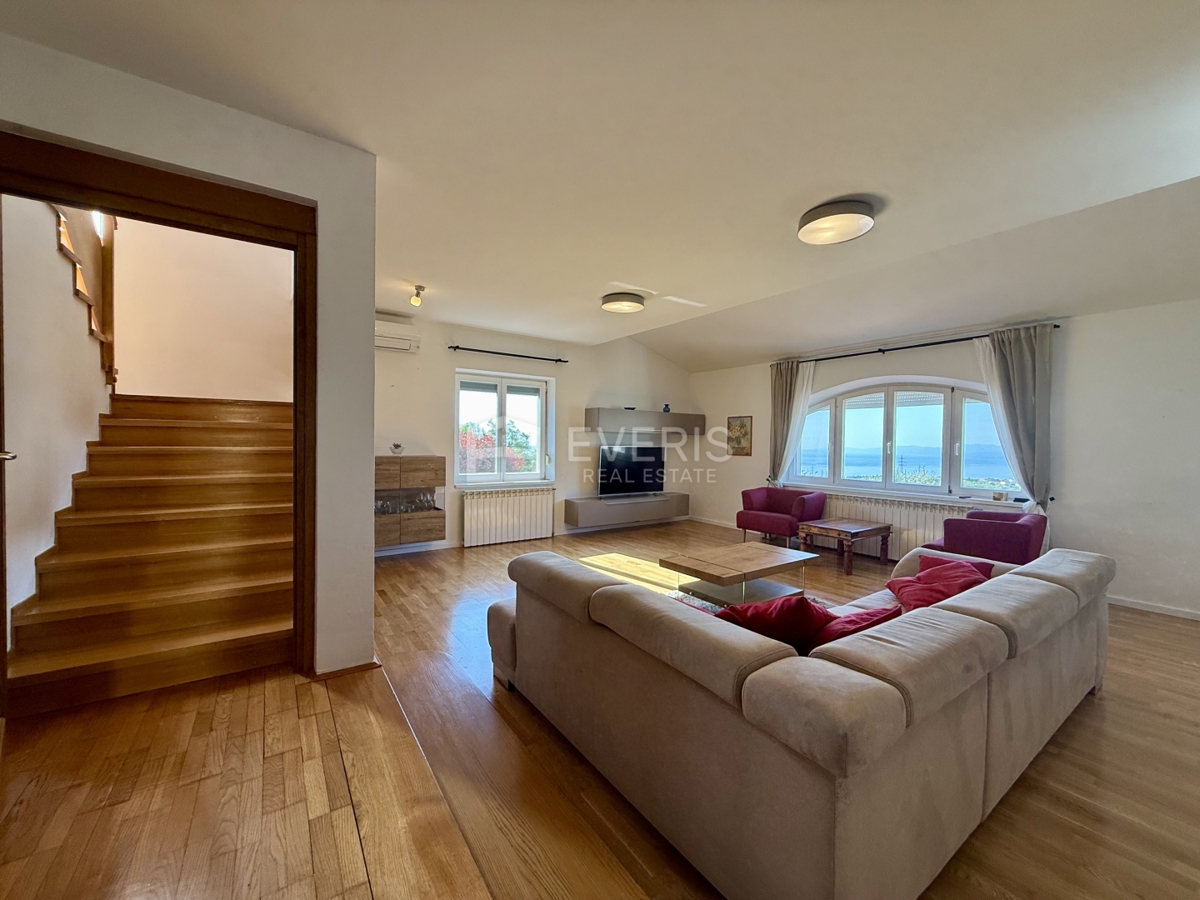 Marinići, Viškovo, 250m2