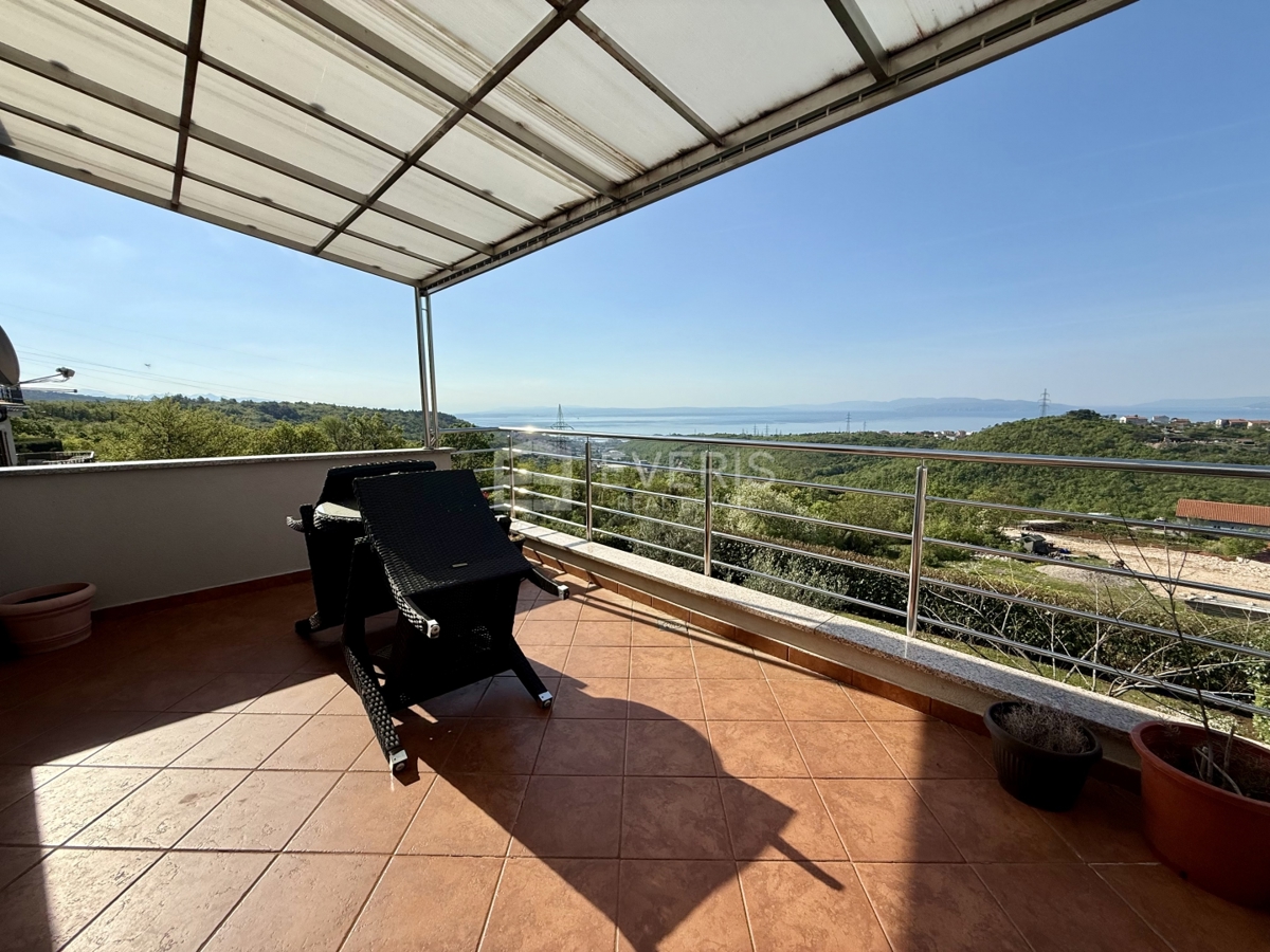 Marinići, Viškovo, 250m2