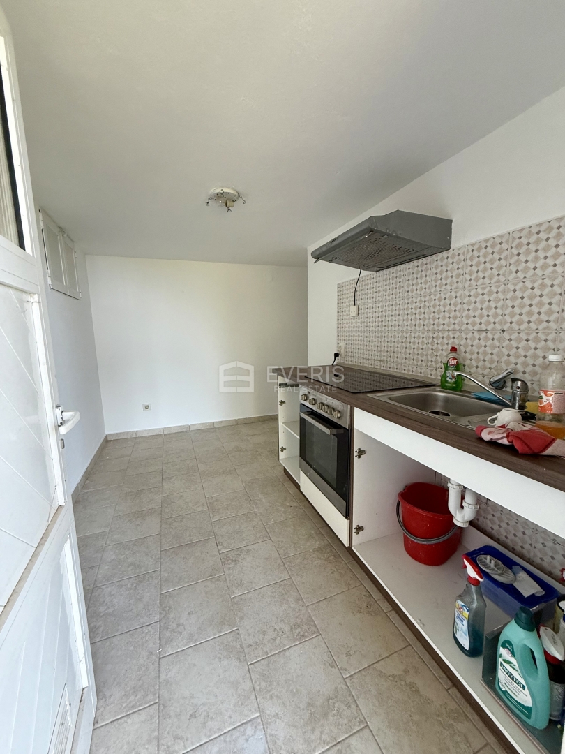 Marinići, Viškovo, 250m2