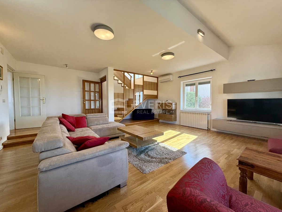 Marinići, Viškovo, 250m2