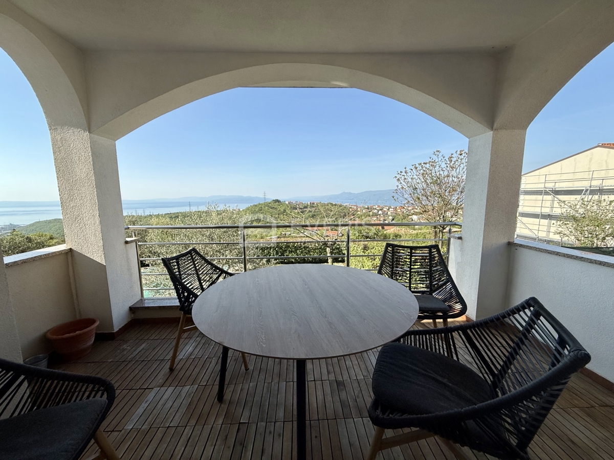 Marinići, Viškovo, 250m2