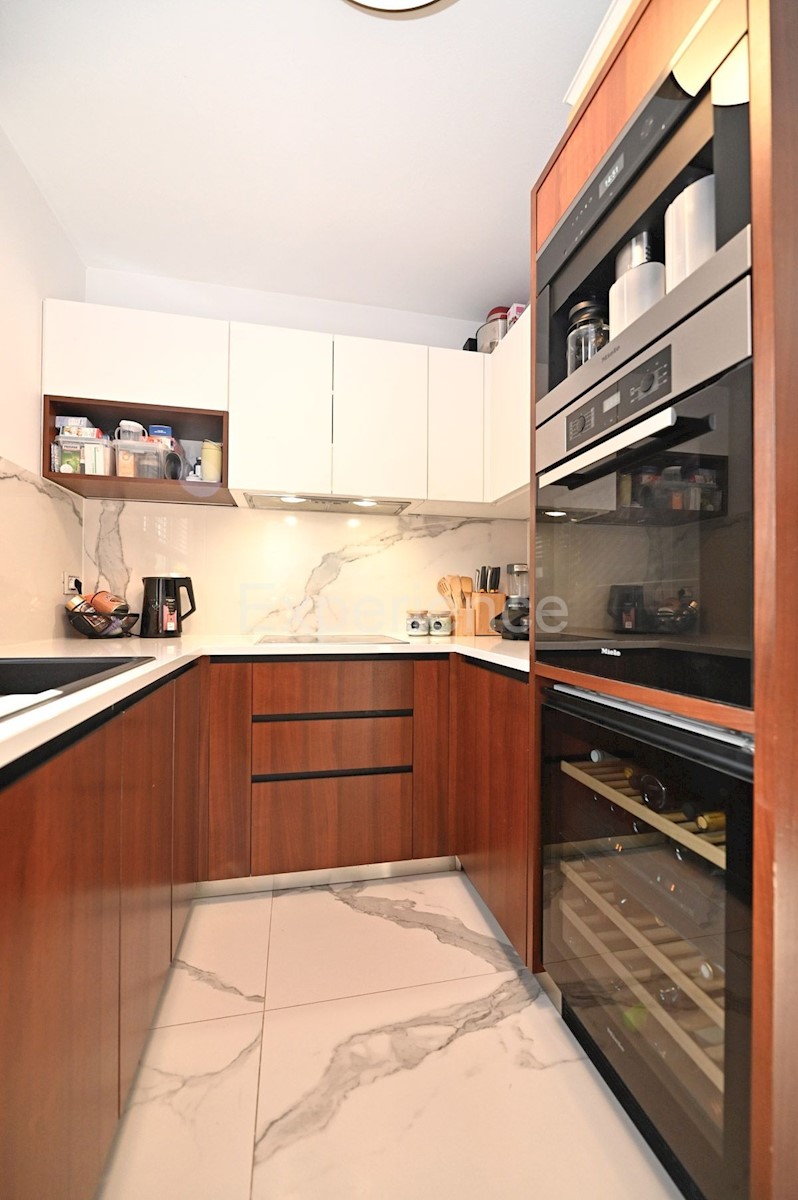 Casa esclusiva con jacuzzi e sistema smart-home, vicino a Parenzo!