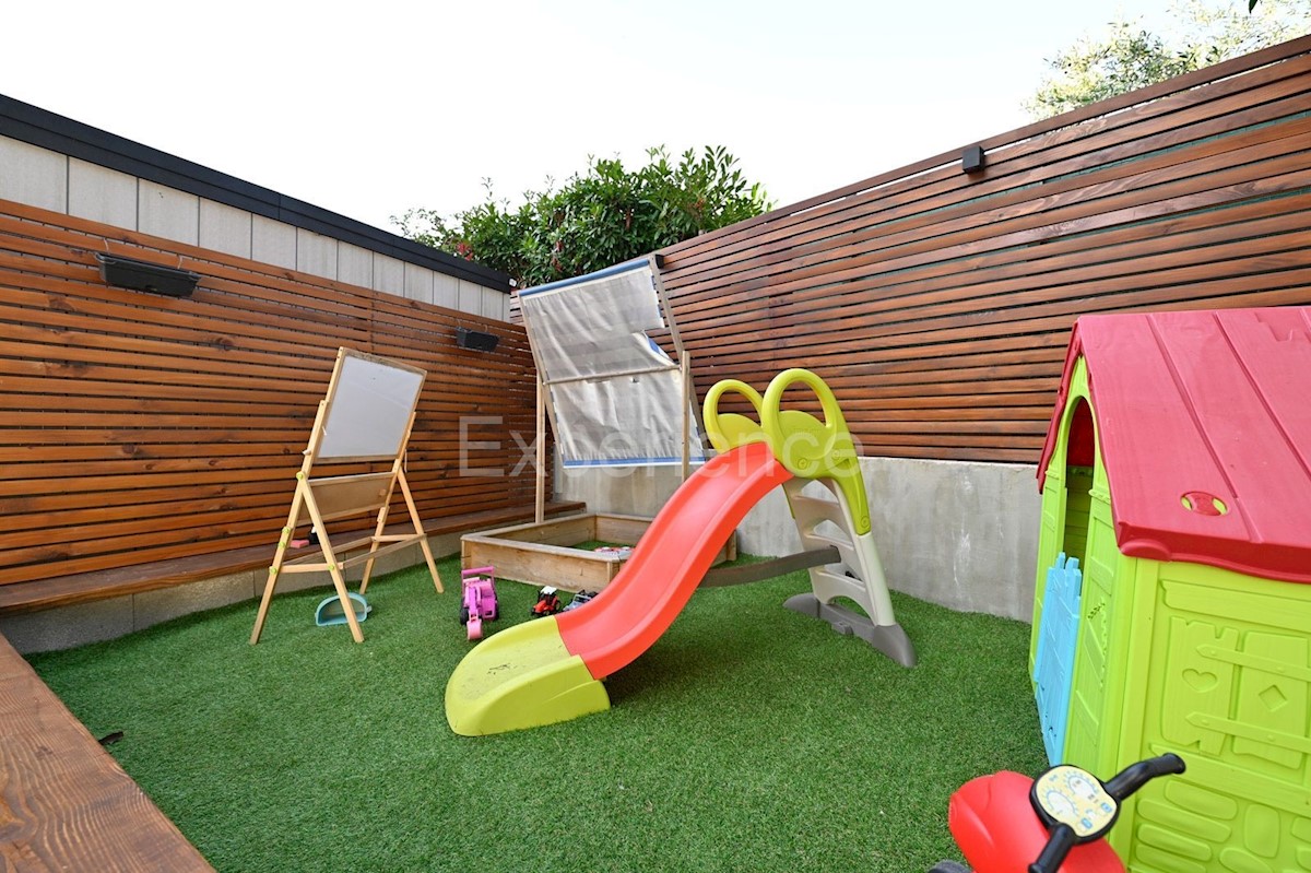 Casa esclusiva con jacuzzi e sistema smart-home, vicino a Parenzo!