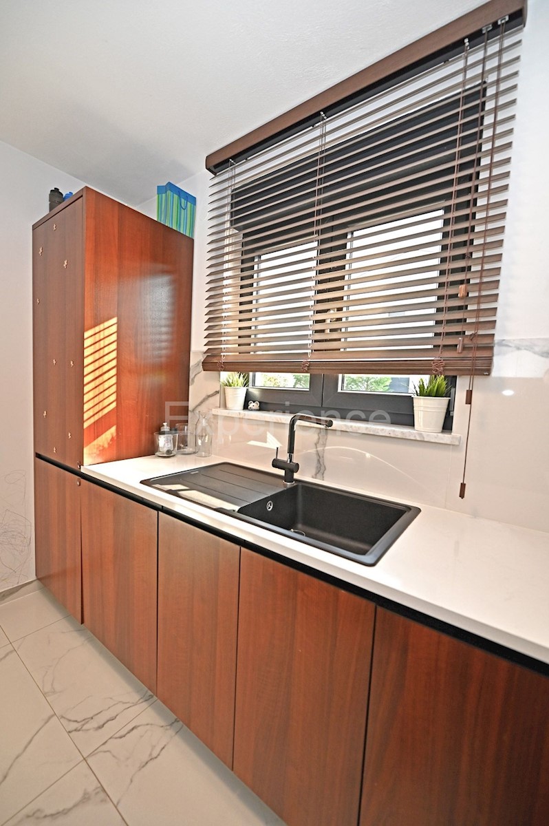 Casa esclusiva con jacuzzi e sistema smart-home, vicino a Parenzo!