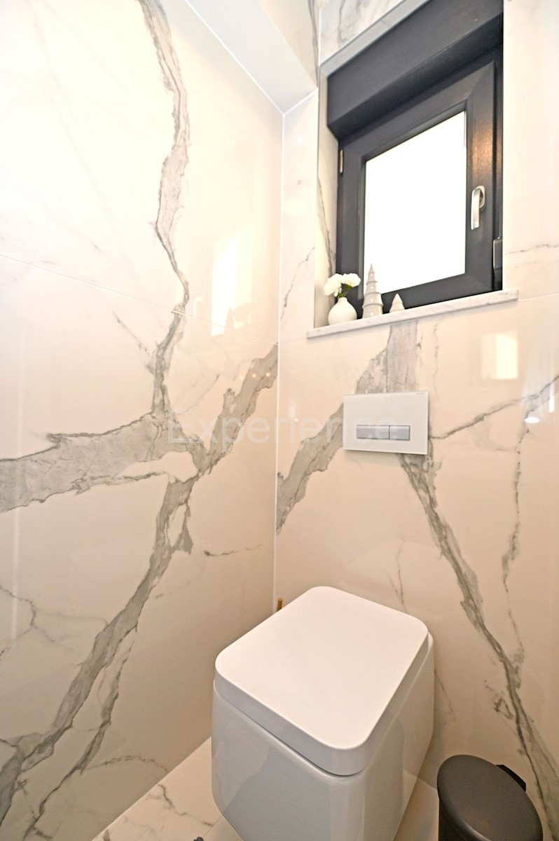 Casa esclusiva con jacuzzi e sistema smart-home, vicino a Parenzo!