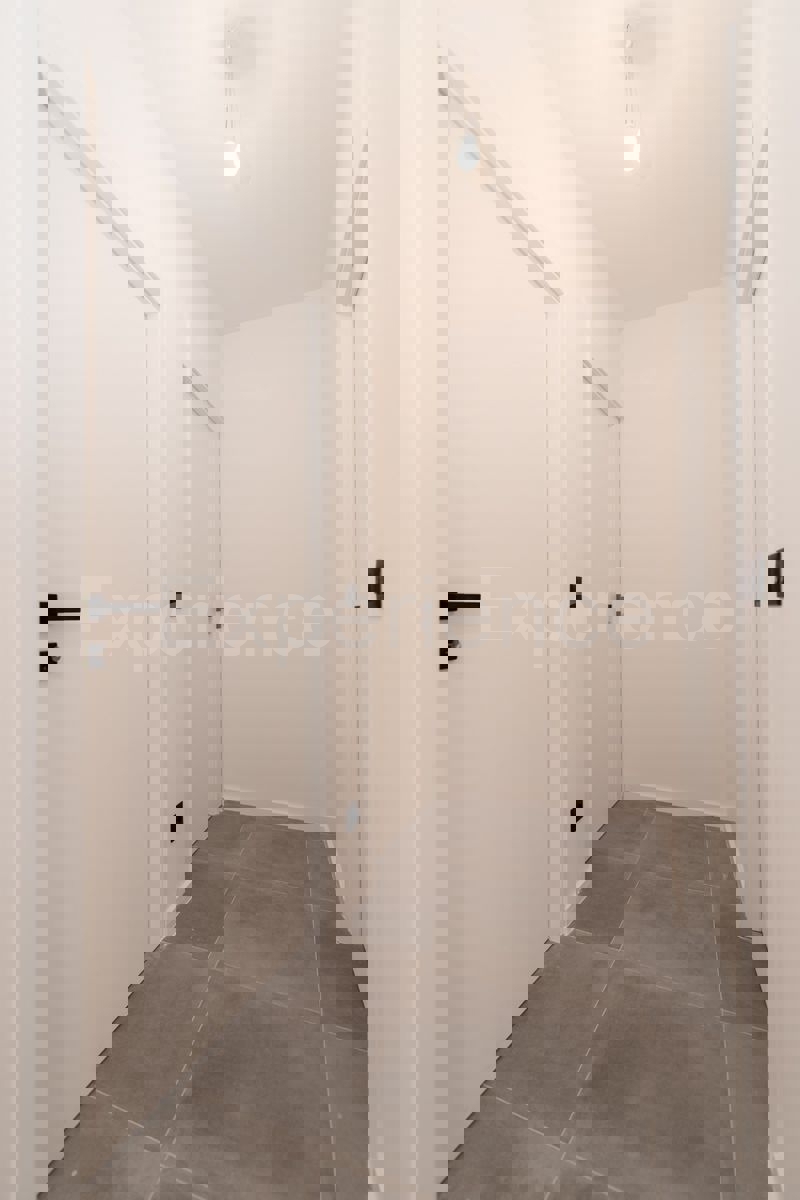 ISTRIA, Umago - appartamento al piano terra con giardino!