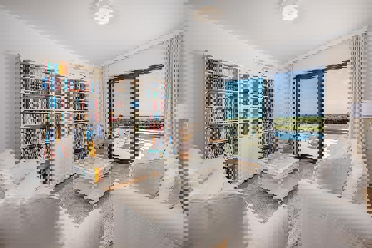 POSIZIONE ESCLUSIVA - lussuosa villa (400 m²) con VISTA MARE aperta!