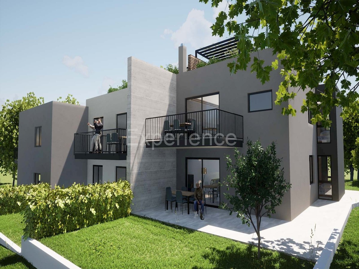 Parenzo, appartamento esclusivo, 2 camere, terrazza, 5 km mare