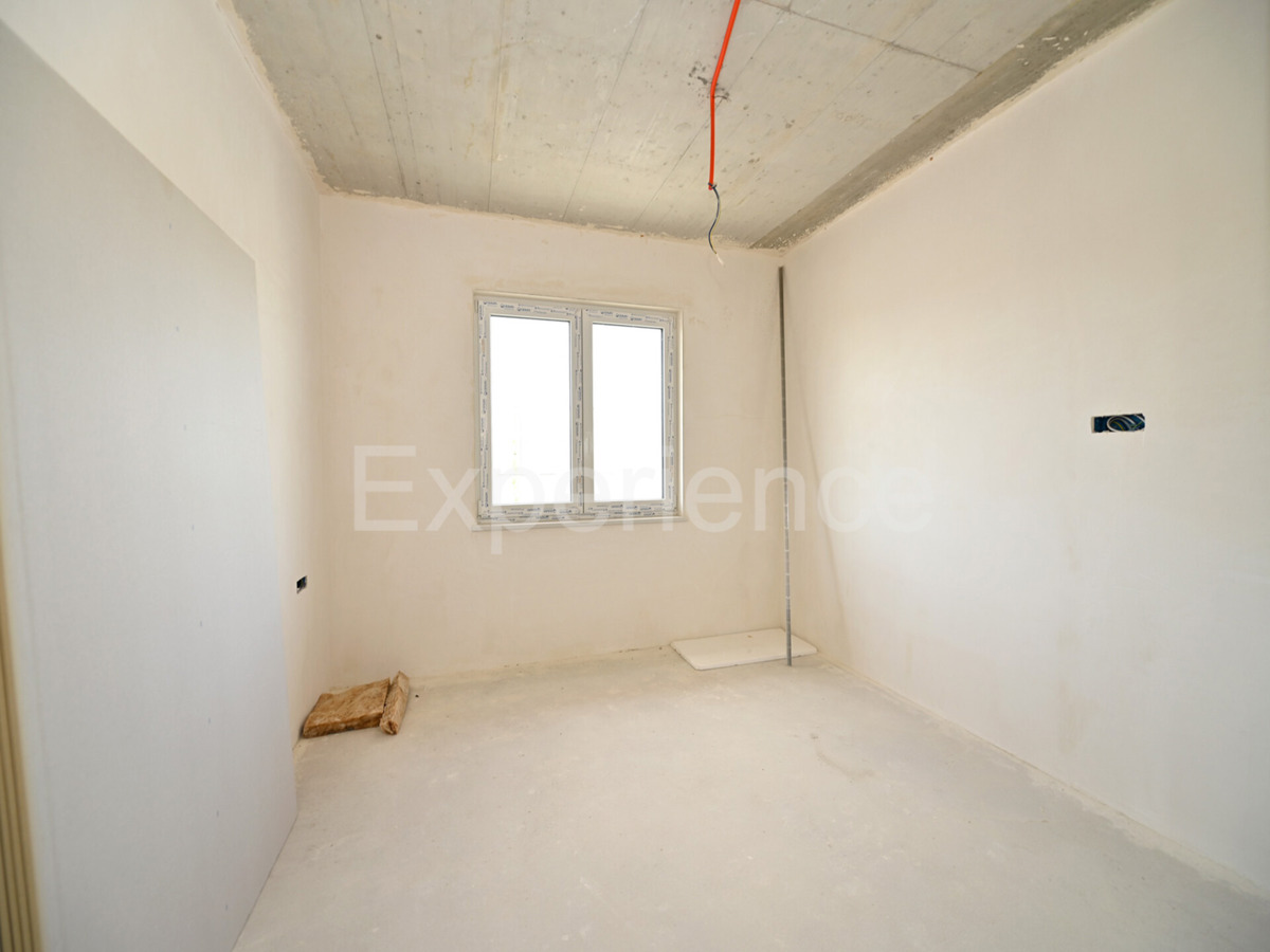 ISTRIA, Parenzo - 600 m dalla spiaggia, appartamento con 3 camere da letto in un nuovo edificio!