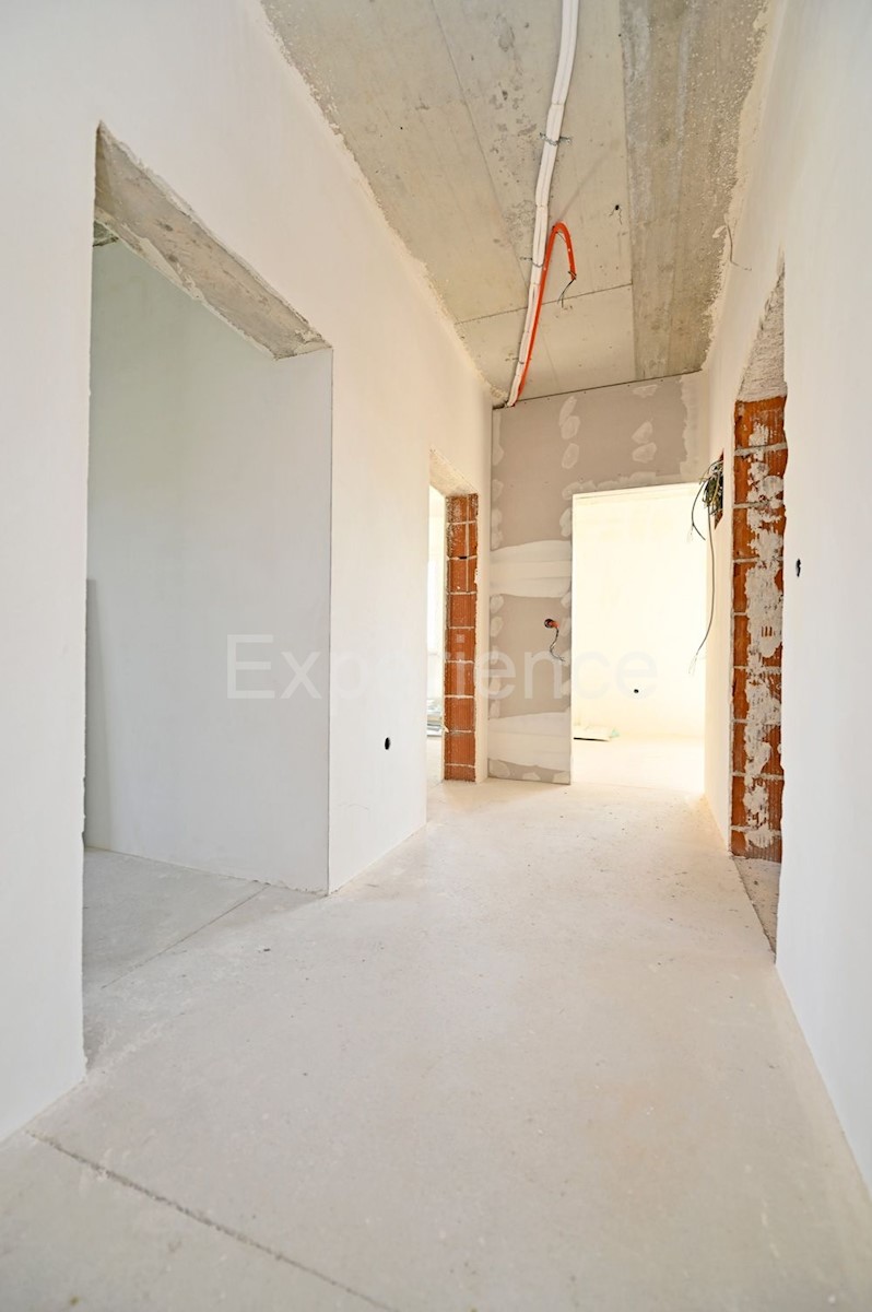 ISTRIA, Parenzo - 600 m dalla spiaggia, appartamento con 3 camere da letto in un nuovo edificio!