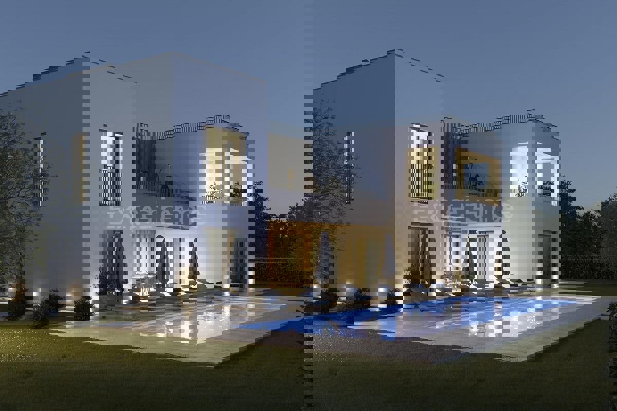 ISTRIA, Parenzo - Villa di lusso con piscina, wellness e terrazza sul tetto