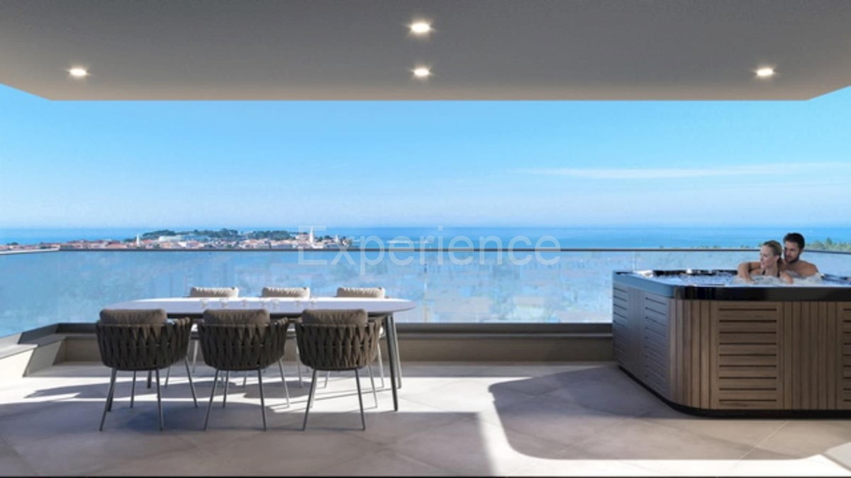 Zona Parenzo: Appartamento duplex di lusso con VISTA MARE!
