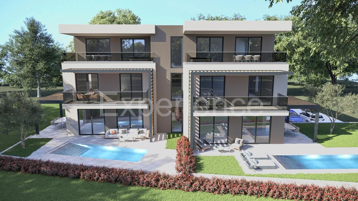 Zona Parenzo: Appartamento duplex di lusso con VISTA MARE!