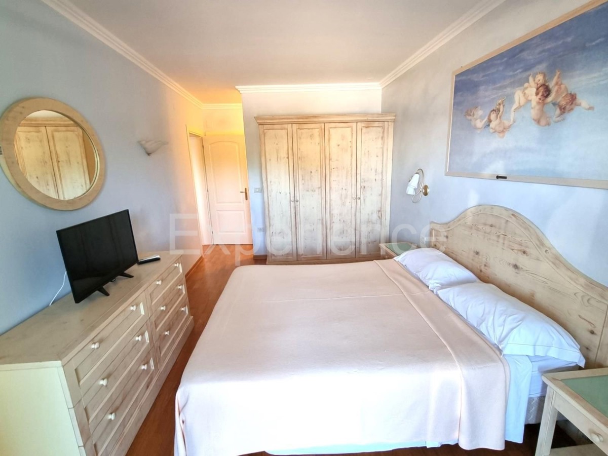 Crveni vrh - appartamento con spaziosa terrazza, VISTA MARE!