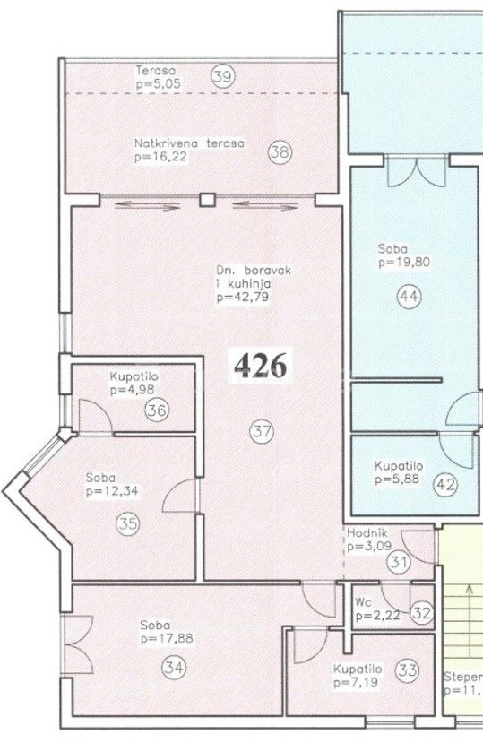 POSIZIONE ESCLUSIVA! Crveni Vrh - appartamento con spaziosa terrazza, a 130 metri dal mare!