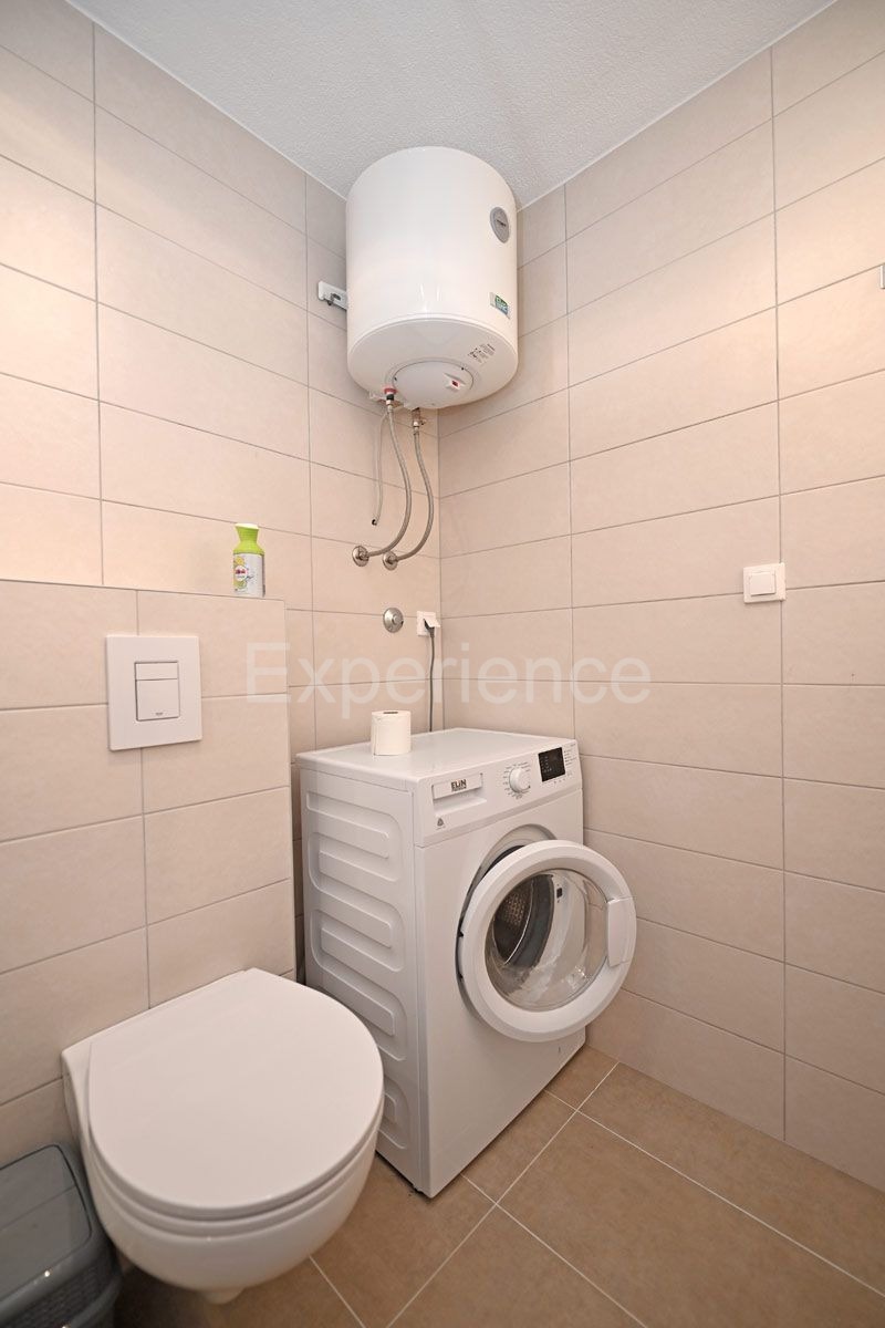 Červar Porat - elegante APPARTAMENTO CON GIARDINO, completamente ristrutturato!