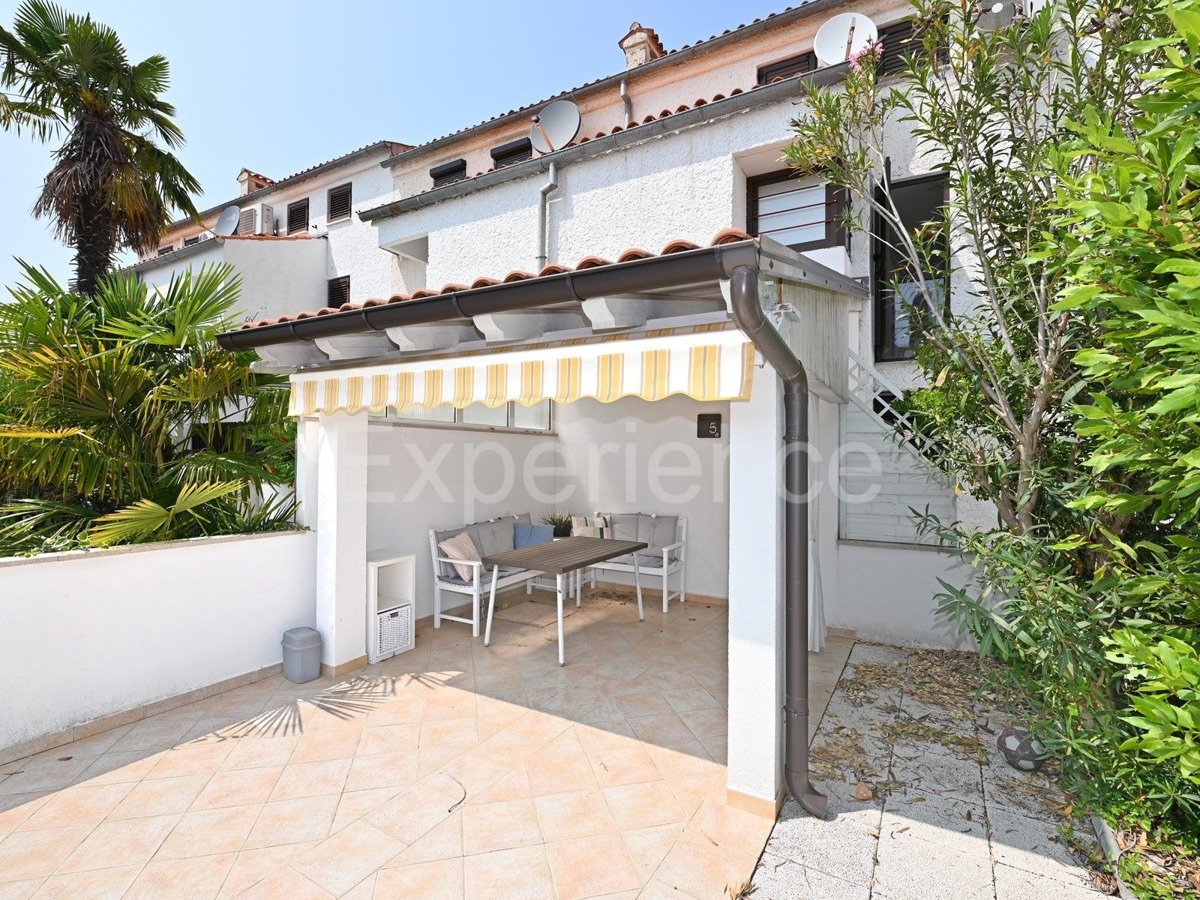 Červar Porat - elegante APPARTAMENTO CON GIARDINO, completamente ristrutturato!