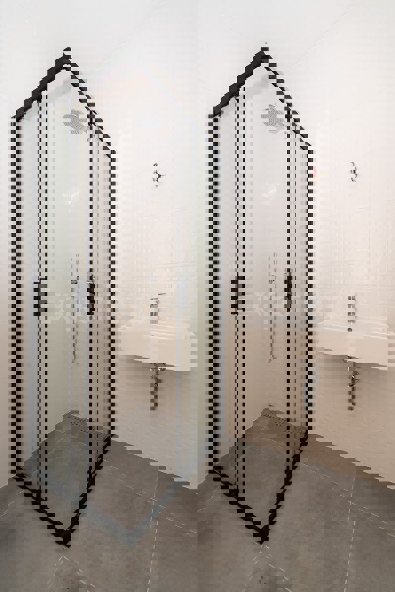 ISTRIA, Umago - appartamento in un nuovo edificio, 3 camere da letto, 3. piano, ASCENSORE, garage!