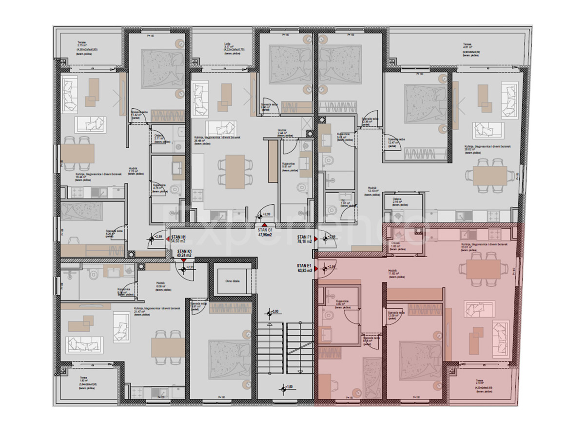 ISTRIA, Parenzo – cca. 1.300 m dal mare, appartamento al 1. piano dell'edificio, ASCENSORE