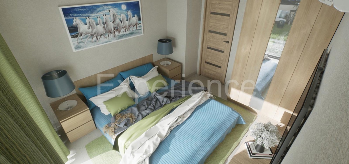 ISTRIA, Parenzo - appartamento al piano terra con GIARDINO privato!