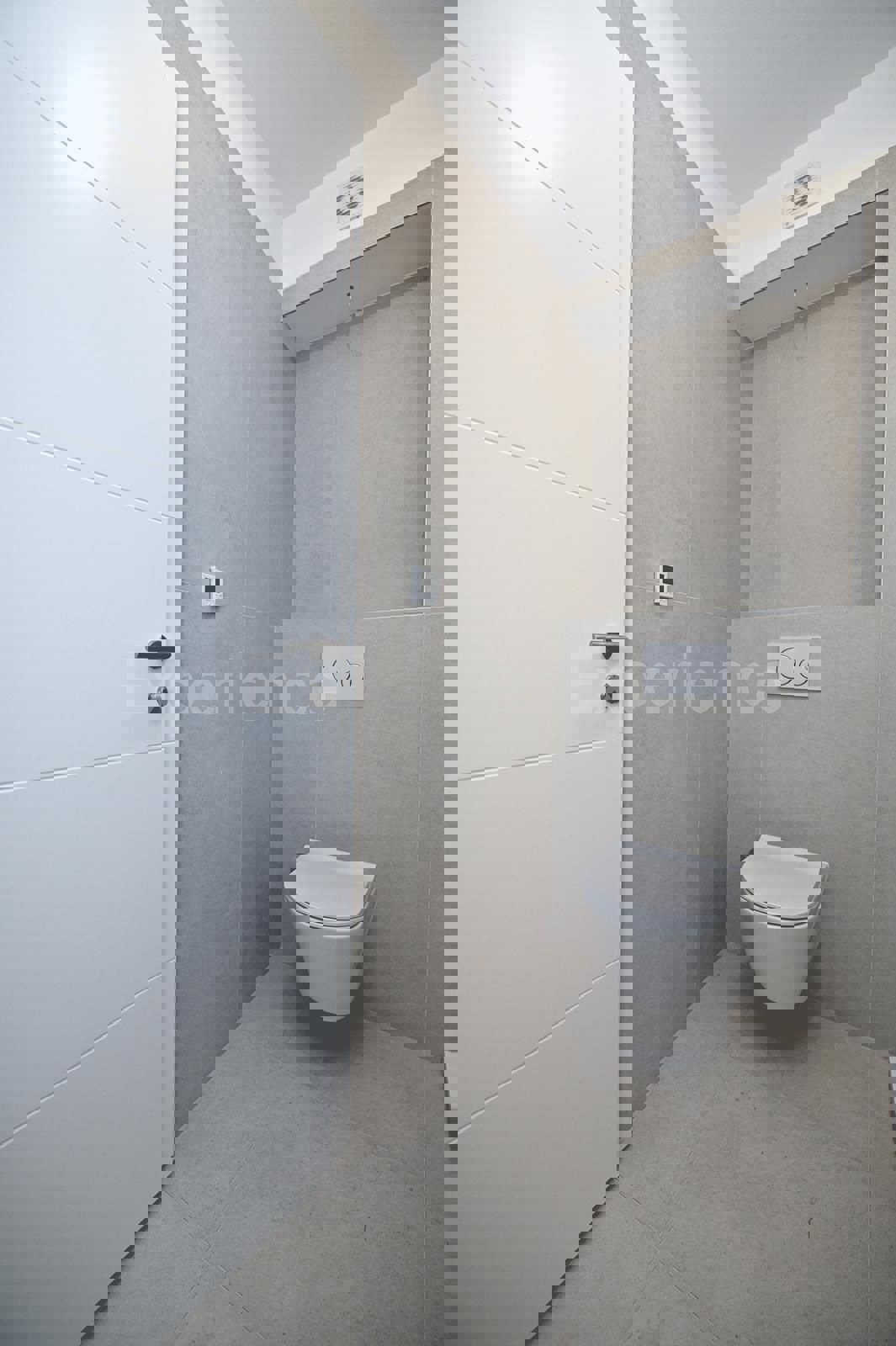 Vabriga - appartamento in un nuovo edificio, 2. piano, ASCENSORE!