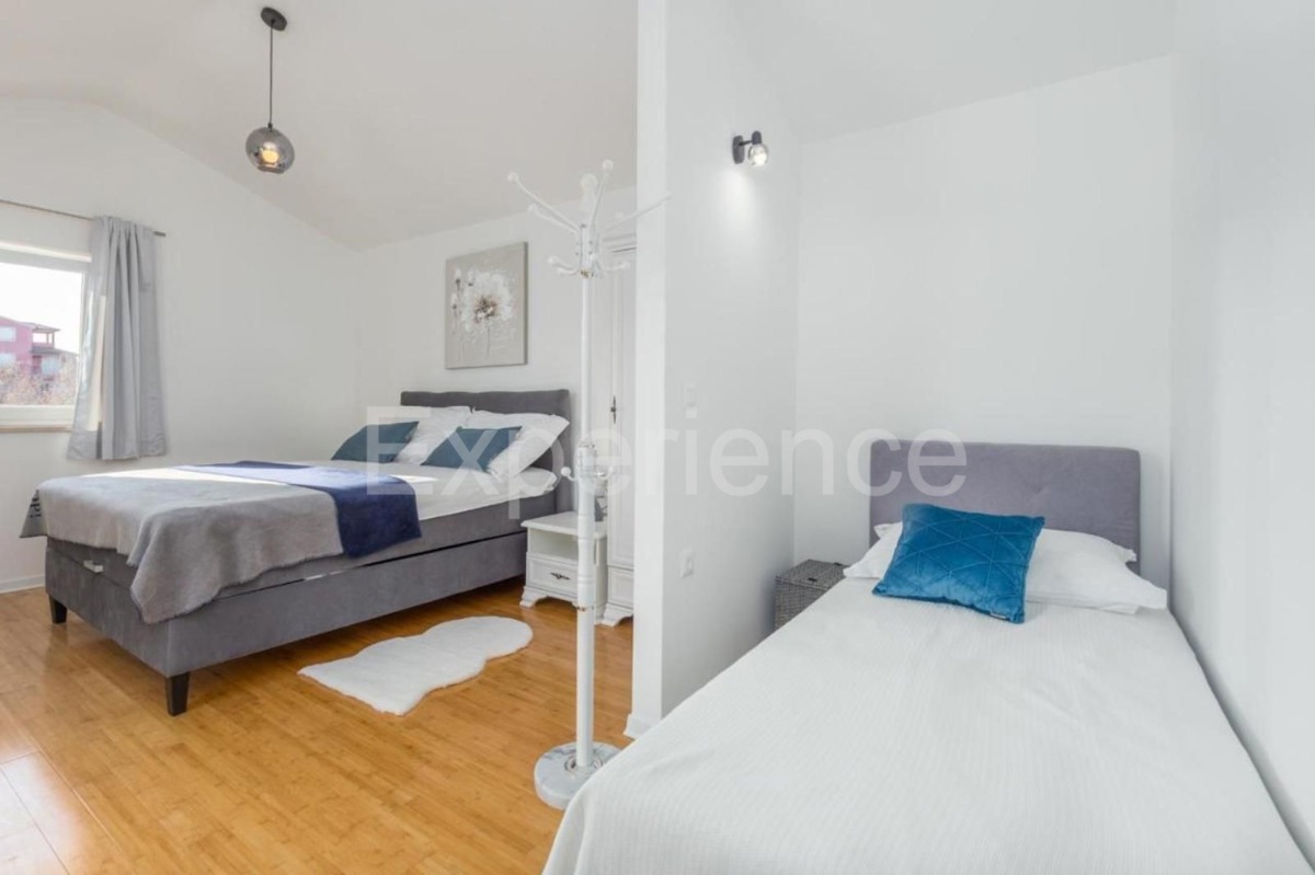 Vicino a Parenzo - a 3 km dal mare, villa con piscina!