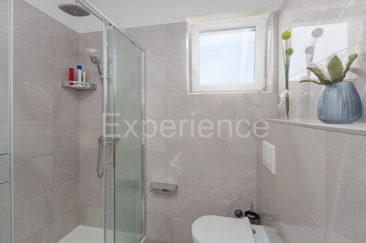 Vicino a Parenzo - a 3 km dal mare, villa con piscina!