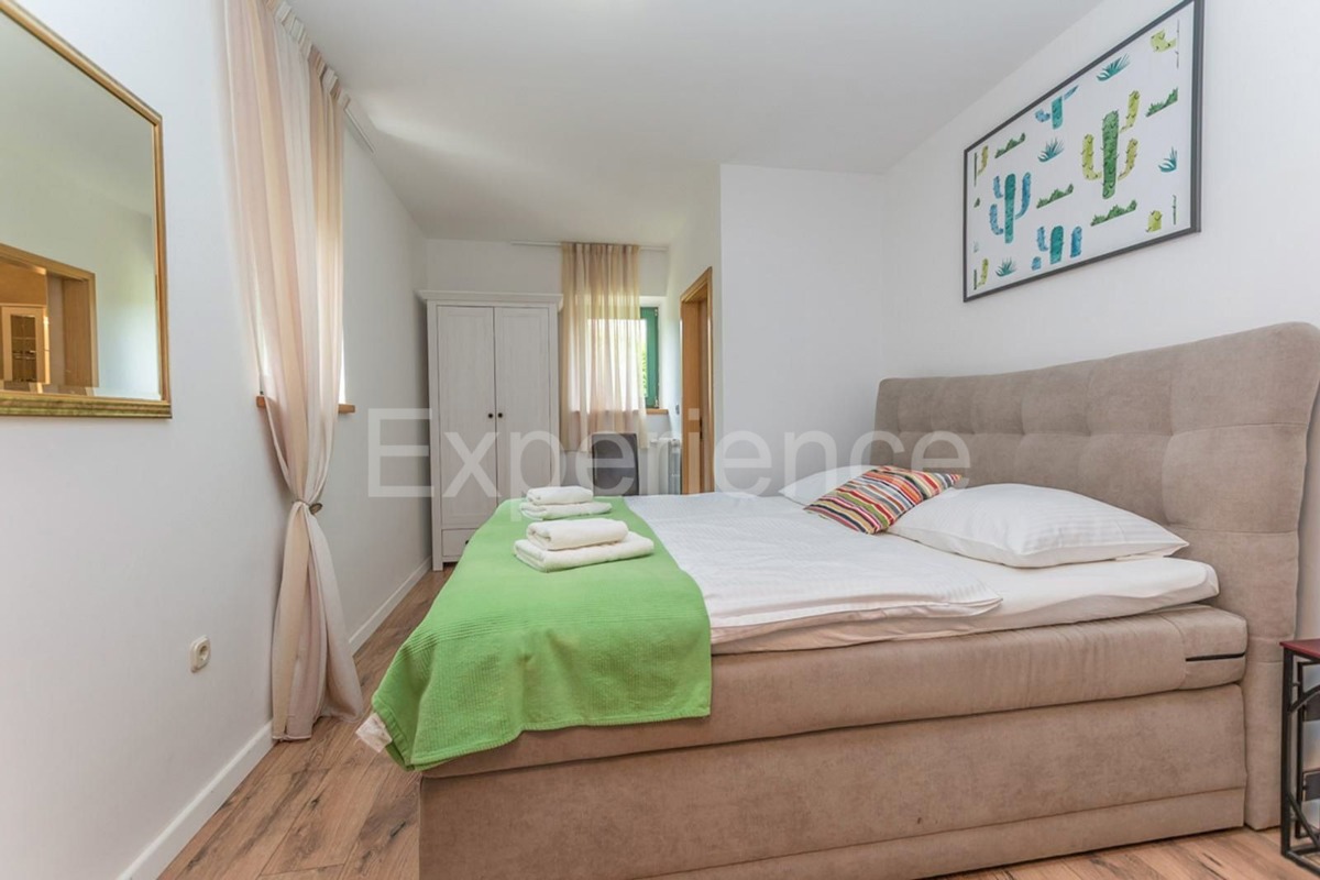 Istria, vicino a Parenzo - affascinante villa con piscina